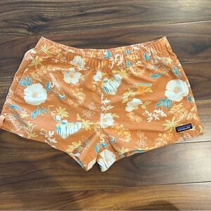 Patagonia Womens Barely Baggies Shorts Climb Hike Surf Toasted Peach Size Medium